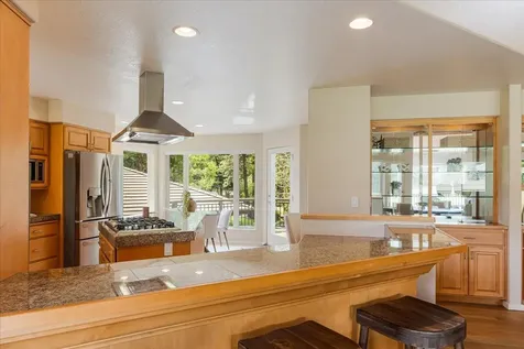 19562 Green Lakes Loop Bend OR 97702