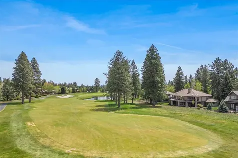 19562 Green Lakes Loop Bend OR 97702
