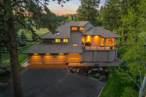 19562 Green Lakes Loop Bend OR 97702