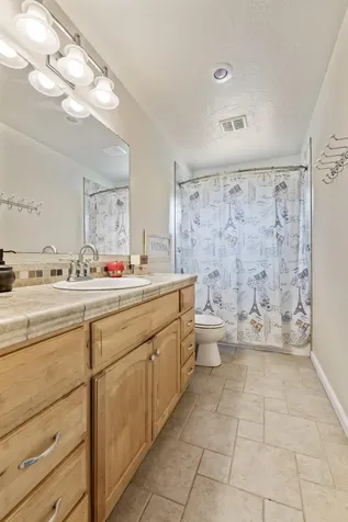 99 Andesite Drive Jacksonville OR 97530