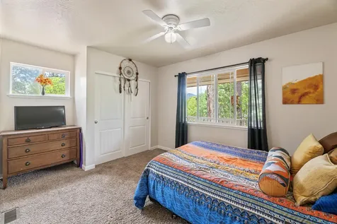 99 Andesite Drive Jacksonville OR 97530