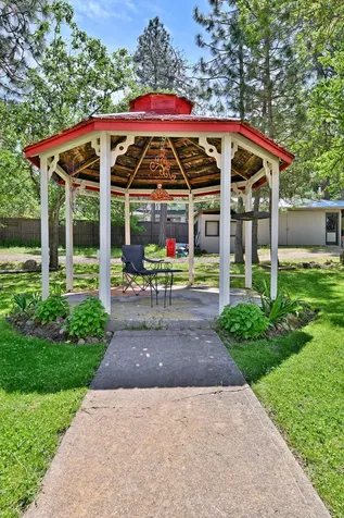 99 Andesite Drive Jacksonville OR 97530