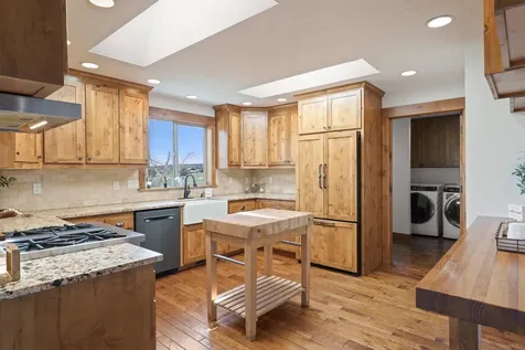 66335 White Rock Loop Bend OR 97703