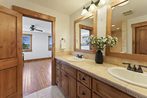 66335 White Rock Loop Bend OR 97703