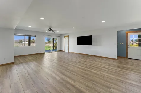 66335 White Rock Loop Bend OR 97703
