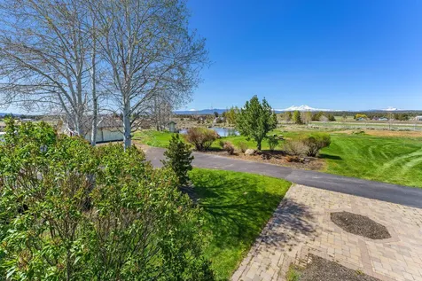 66335 White Rock Loop Bend OR 97703