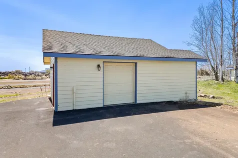 66335 White Rock Loop Bend OR 97703