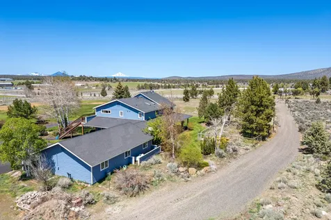 66335 White Rock Loop Bend OR 97703