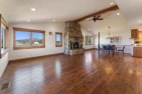 66335 White Rock Loop Bend OR 97703