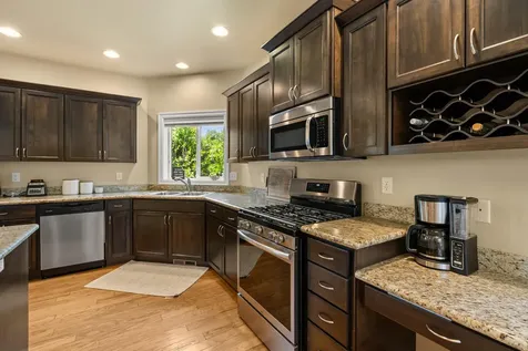 3611 Jerome Lane Medford OR 97504