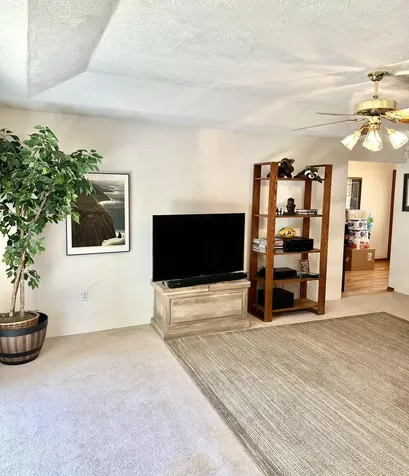 3512 Blue Blossom Drive Medford OR 97504