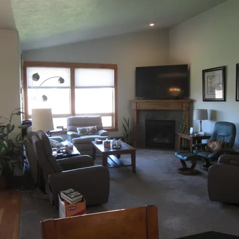 2369 NW Hazelwood Avenue Redmond OR 97756