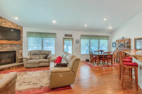 55819 Osprey Road Bend OR 97707