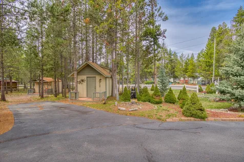 55819 Osprey Road Bend OR 97707