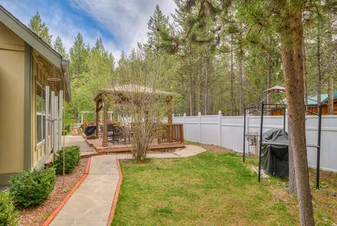 55819 Osprey Road Bend OR 97707