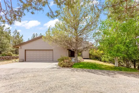 11822 SW Lodi Court Powell Butte OR 97753