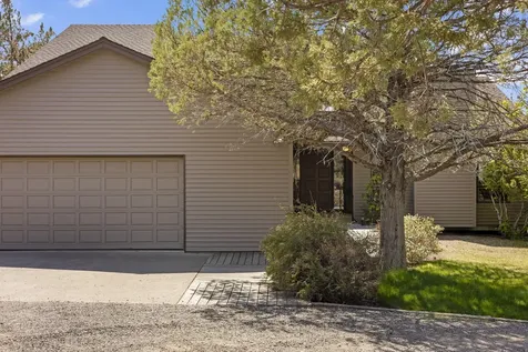 11822 SW Lodi Court Powell Butte OR 97753