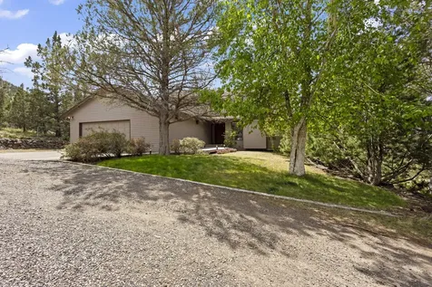 11822 SW Lodi Court Powell Butte OR 97753