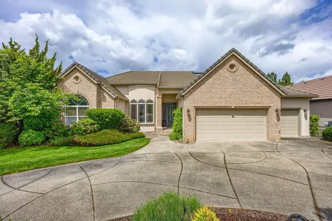3395 Augusta Court Medford OR 97504
