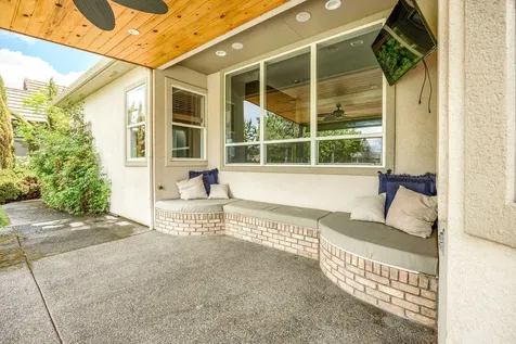 3395 Augusta Court Medford OR 97504