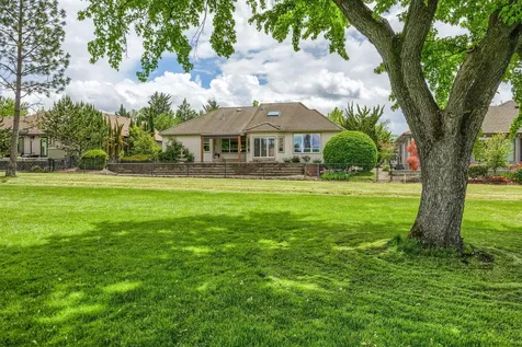3395 Augusta Court Medford OR 97504