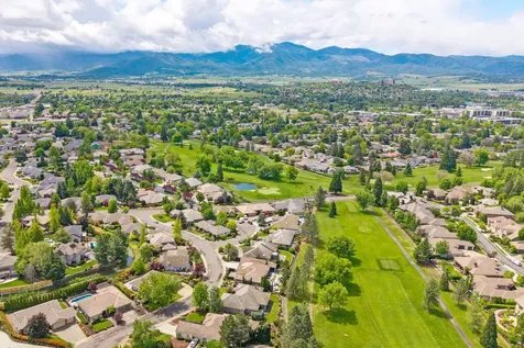 3395 Augusta Court Medford OR 97504