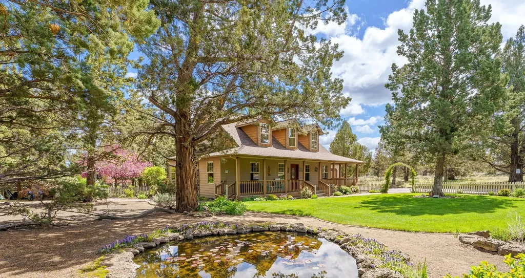63620 Hughes Road Bend OR 97701