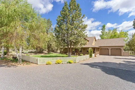 63620 Hughes Road Bend OR 97701