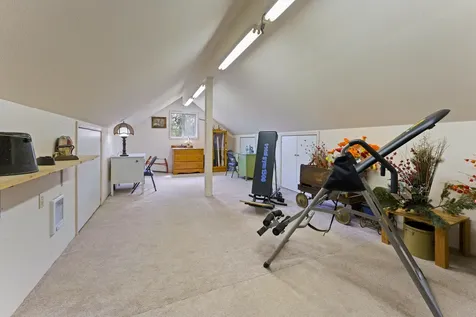 63620 Hughes Road Bend OR 97701