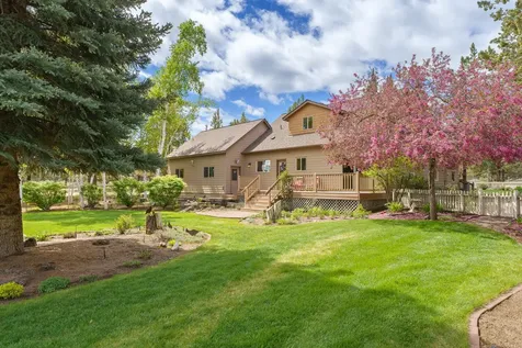 63620 Hughes Road Bend OR 97701