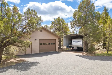 63620 Hughes Road Bend OR 97701