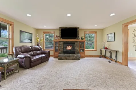 63620 Hughes Road Bend OR 97701