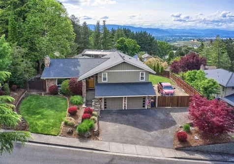 66 Monterey Drive Medford OR 97504