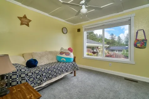 66 Monterey Drive Medford OR 97504