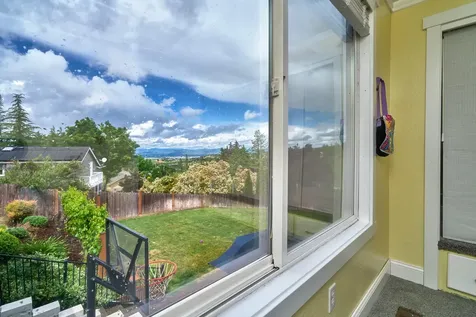 66 Monterey Drive Medford OR 97504
