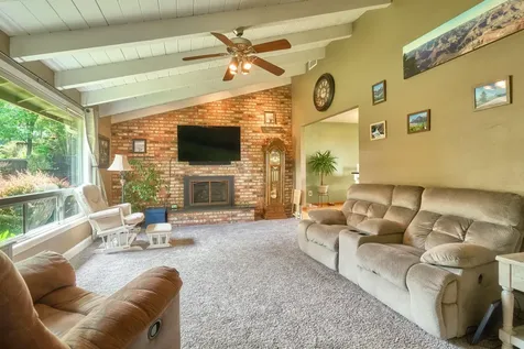 66 Monterey Drive Medford OR 97504