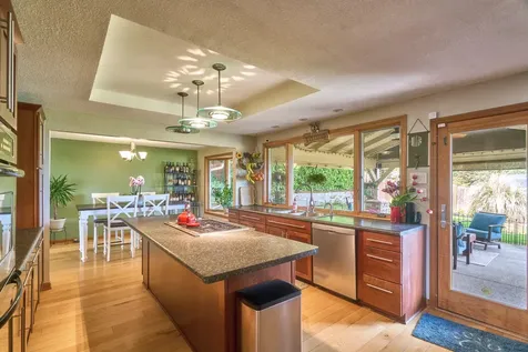 66 Monterey Drive Medford OR 97504