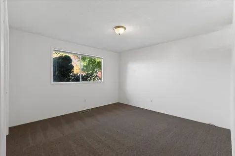 2532 Southport Way Medford OR 97504