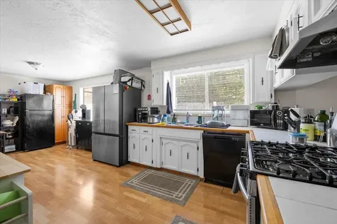 2532 Southport Way Medford OR 97504