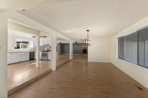 2532 Southport Way Medford OR 97504
