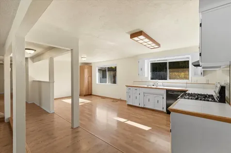 2532 Southport Way Medford OR 97504
