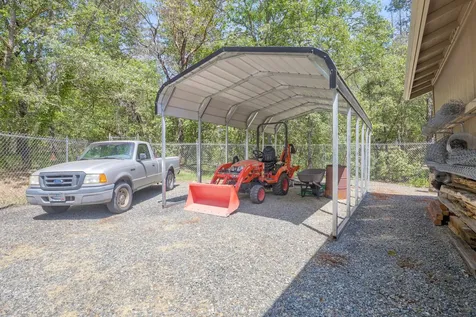 2850 Midway Avenue Grants Pass OR 97527