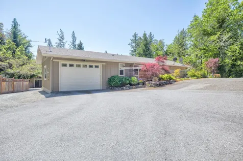2850 Midway Avenue Grants Pass OR 97527