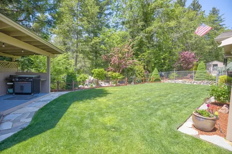 2850 Midway Avenue Grants Pass OR 97527