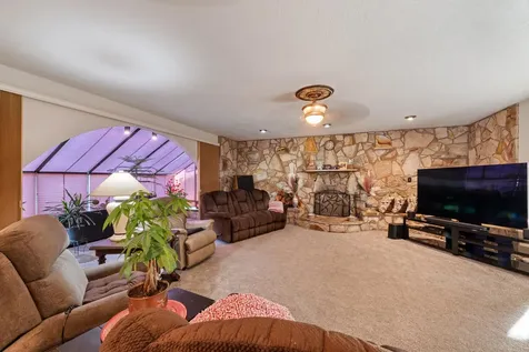 981 Oakview Drive Roseburg OR 97471