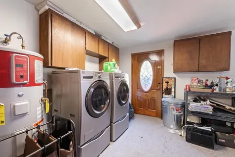 981 Oakview Drive Roseburg OR 97471