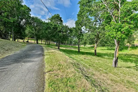 981 Oakview Drive Roseburg OR 97471