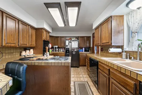 981 Oakview Drive Roseburg OR 97471