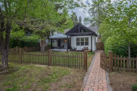 1161 NW Federal Street Bend OR 97703