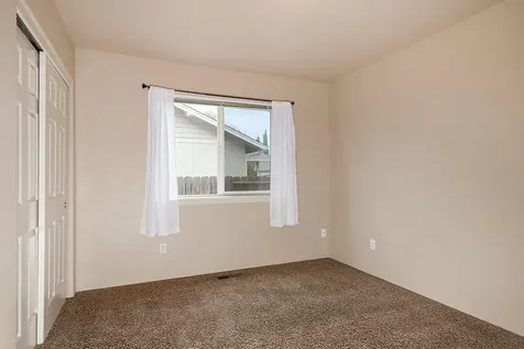 2126 SW Webster Road Grants Pass OR 97526